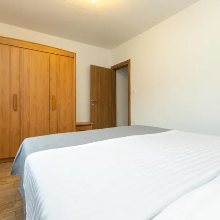 Апартаменти Bulevar With Terrace *