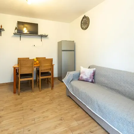 Апартаменти Bulevar With Terrace