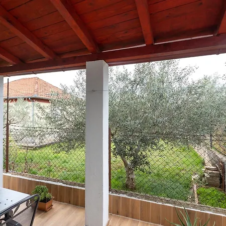 Bulevar With Terrace Задар